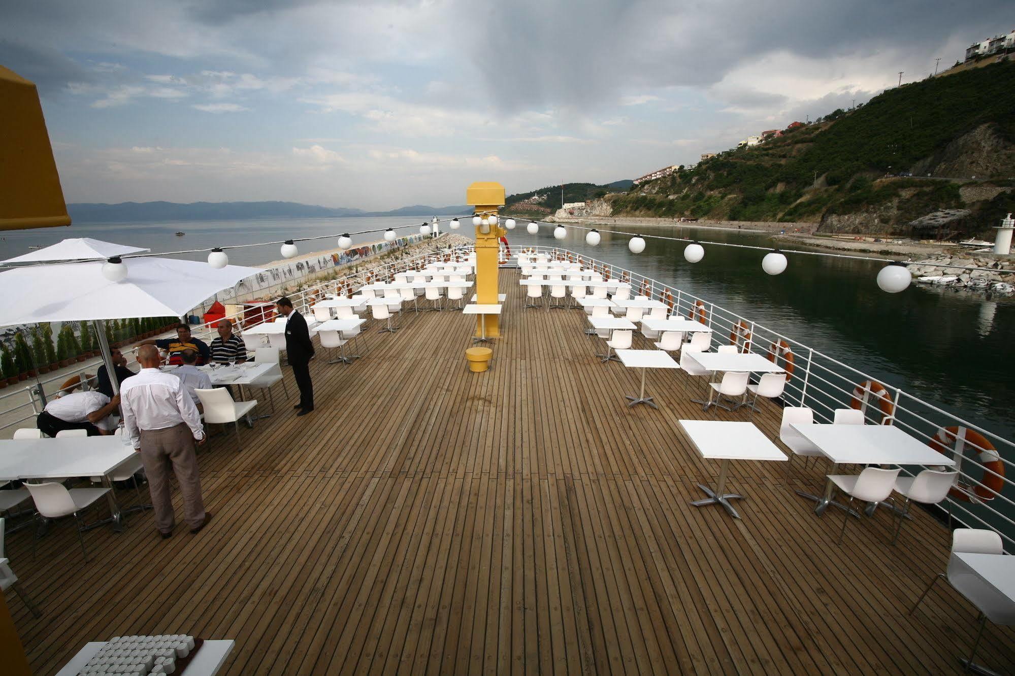 Otantik Gemi Otel Mudanya Extérieur photo